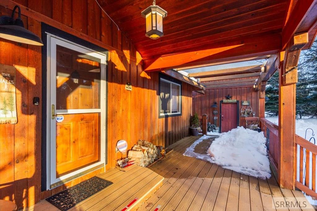 3883/3872 Lake Shore Drive, ISLAND PARK, Idaho, 83429, USA, 3 Bedrooms Bedrooms, ,3 BathroomsBathrooms,Residential,For Sale,3883/3872 Lake Shore Drive,2184558