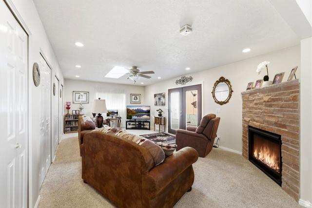 Welcome home to this beautifully well-kept East Bench gem, perfectly s – image 14
