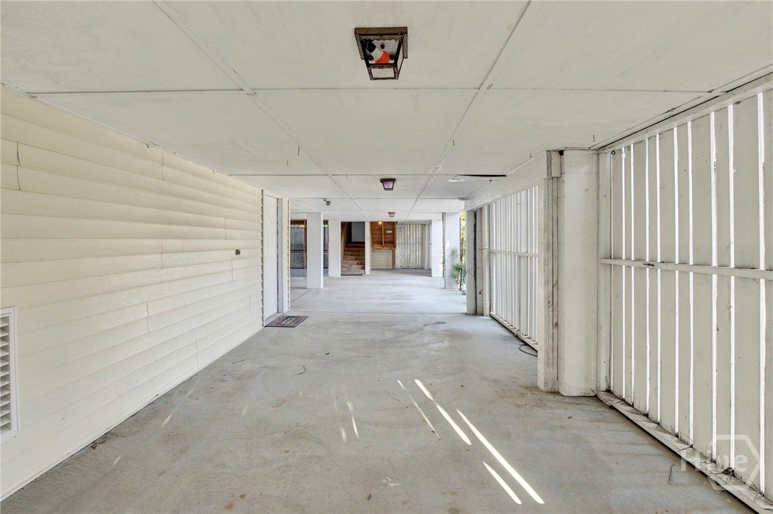 Located in the heart of Tybee Island, 407 7th Street offers the perfec – image 70