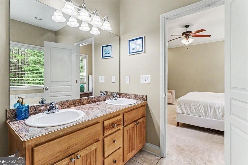 PRICE IMPROVEMENT! Special financing and grant available for this prop – image 31