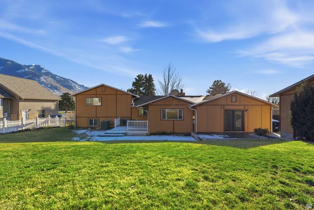 Welcome home to this beautifully well-kept East Bench gem, perfectly s – image 28