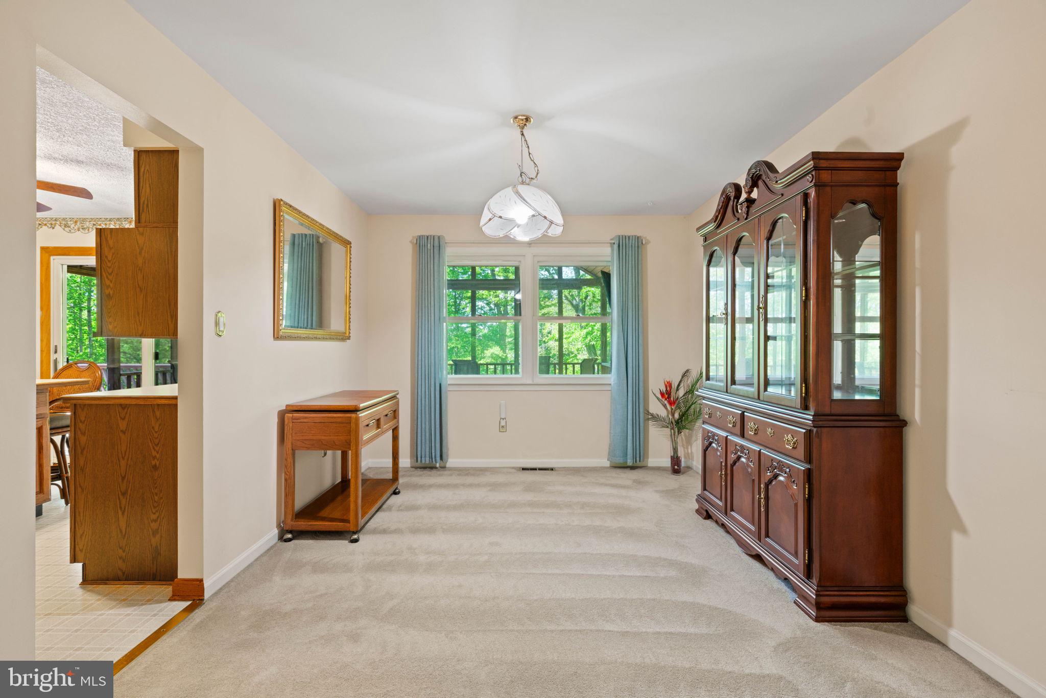 12020 12020 Parkriver Drive, Manassas, Virginia, 20112, USA, 4 Bedrooms Bedrooms, ,3 BathroomsBathrooms,Residential,For Sale,12020 Parkriver Drive,417cb490-de51-4e17-aa92-3796af