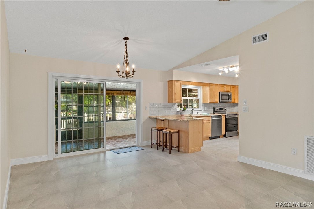 1400 1400 SE 5th Avenue, Crystal River, Florida, 34429, USA, 3 Bedrooms Bedrooms, ,2 BathroomsBathrooms,Residential,For Sale,1400 SE 5th Avenue,852812