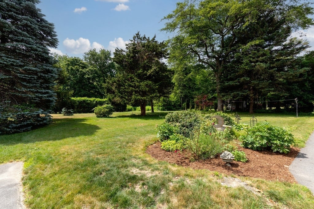 50 50 Forest Ave Ext, Plymouth, Massachusetts, 02360, USA, 3 Bedrooms Bedrooms, ,3 BathroomsBathrooms,Residential,For Sale,50 Forest Ave Ext,73539511