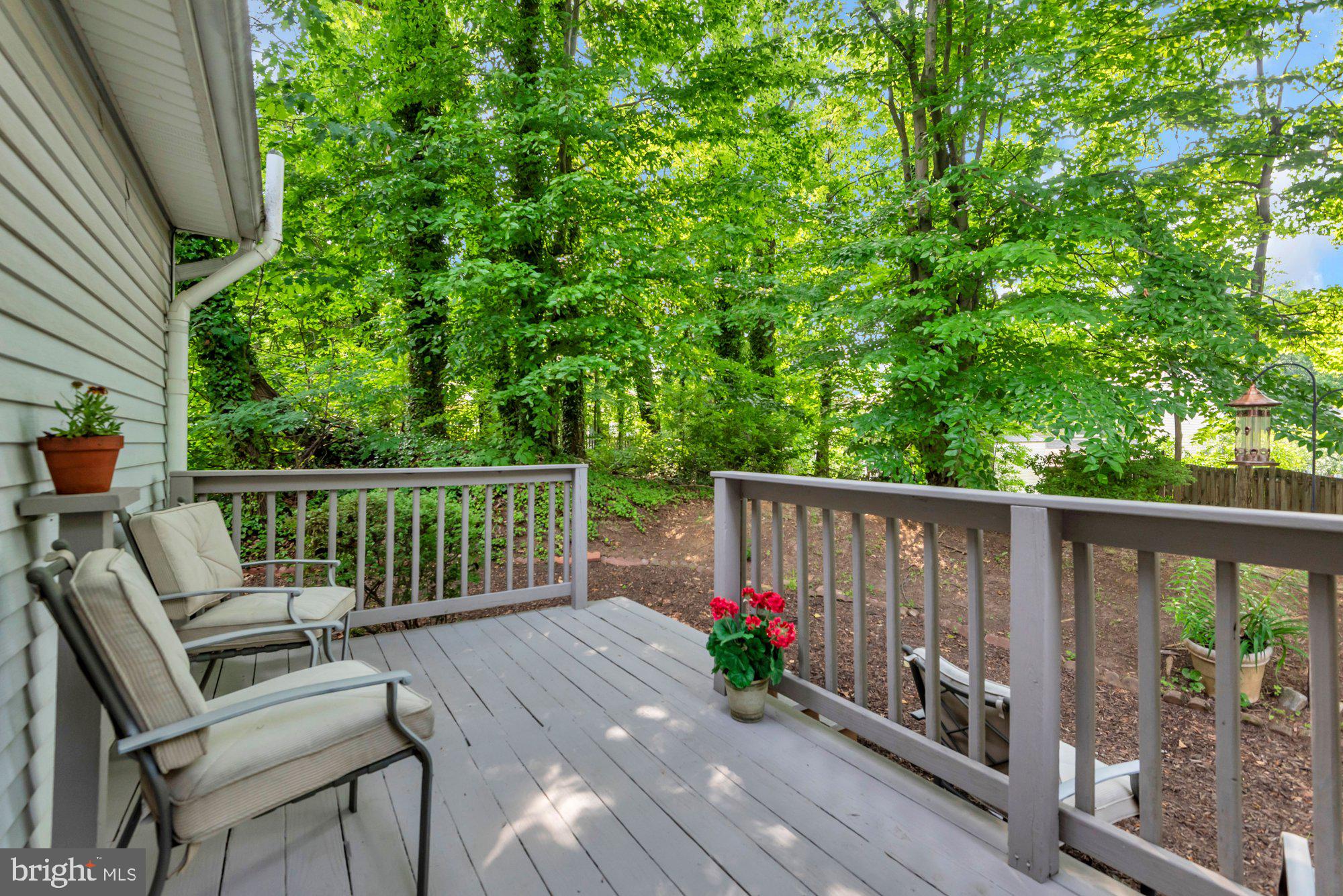 Well Cared for Home in Foxmoor located in a Cul-De-Sac. Fresh Paint, W – image 32