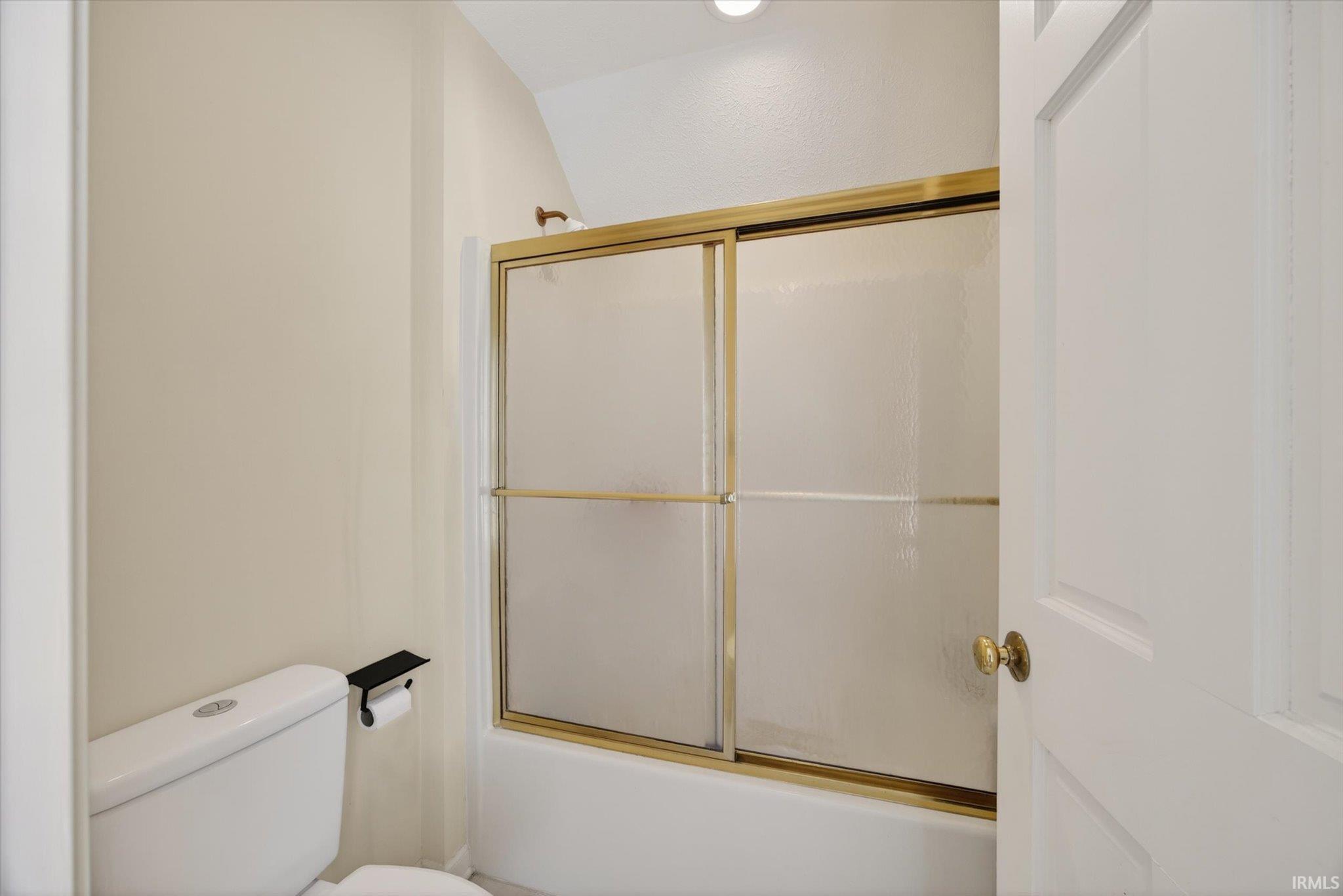 4070 4070 W Estate Court, Bloomington, Indiana, 47404, USA, 4 Bedrooms Bedrooms, ,4 BathroomsBathrooms,Residential,For Sale,4070 W Estate Court,202622532
