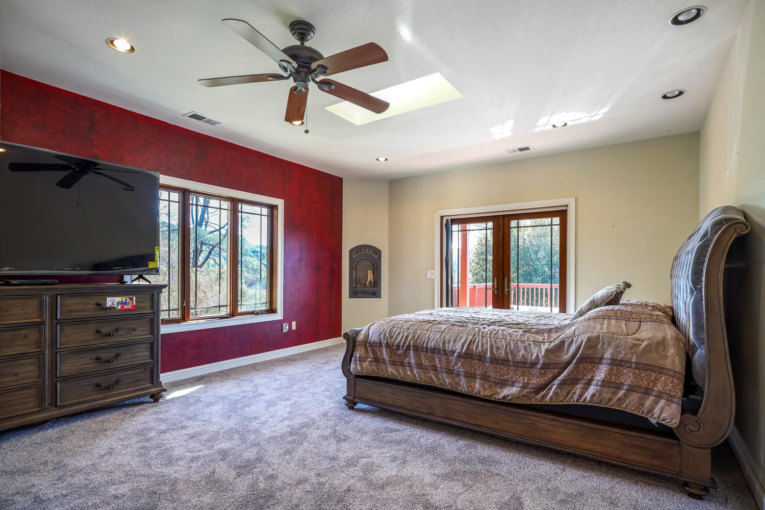 5603 5603 Gold Mountain, Mountain Ranch, California, 95246, USA, 3 Bedrooms Bedrooms, ,2 BathroomsBathrooms,Residential,For Sale,5603 Gold Mountain,226031383