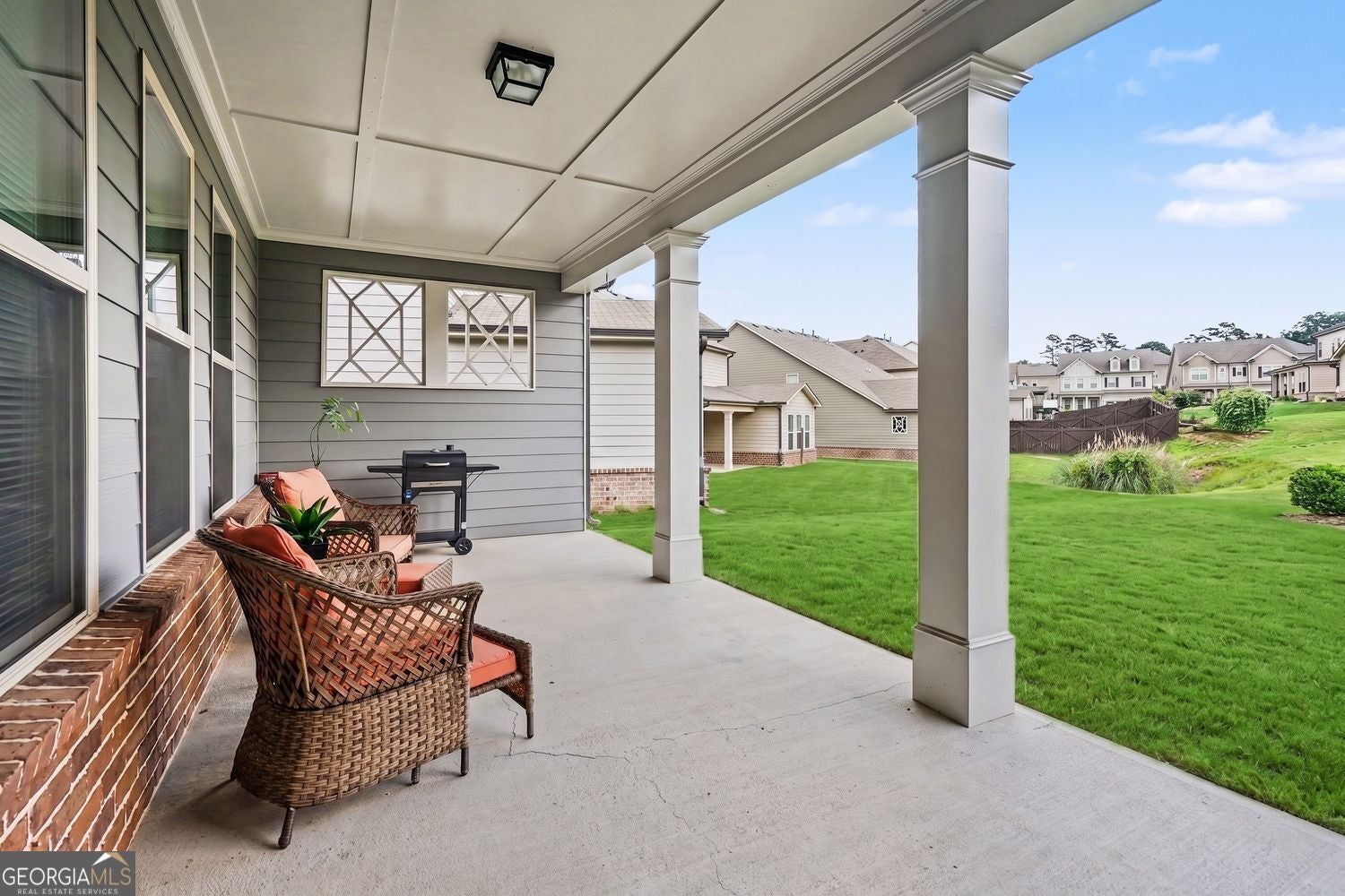 This 2,807 SF, 4-bedroom, 2.5-bath home is nestled in a vibrant commun – image 29