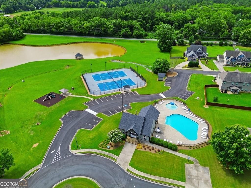 Flawlessly maintained and thoughtfully designed, this home exudes the – image 60