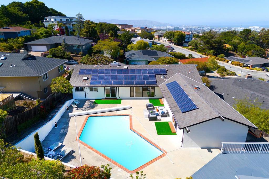 1209 1209 Lake Street, Millbrae, California, 94030, USA, 6 Bedrooms Bedrooms, ,6 BathroomsBathrooms,Residential,For Sale,1209 Lake Street,60cfbb1e-e2e7-4d37-a4a5-f91b0d