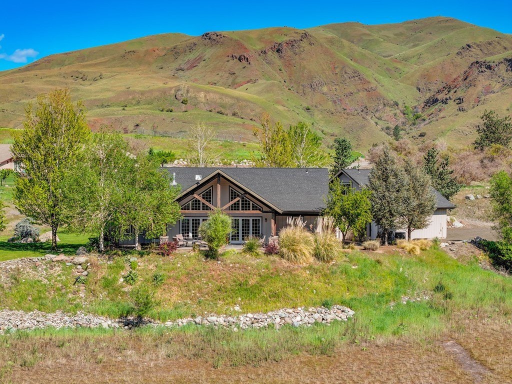 Deford Road, White Bird, Idaho, 83554, USA, 3 Bedrooms Bedrooms, ,3 BathroomsBathrooms,Residential,For Sale,Deford Road,a6f450cf-f340-4c70-aca9-5f4854