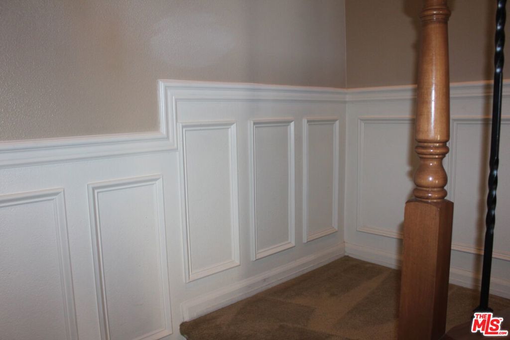 Stunning 5-bedroom, 4-bathroom, 2-story single-family home in the high – image 22