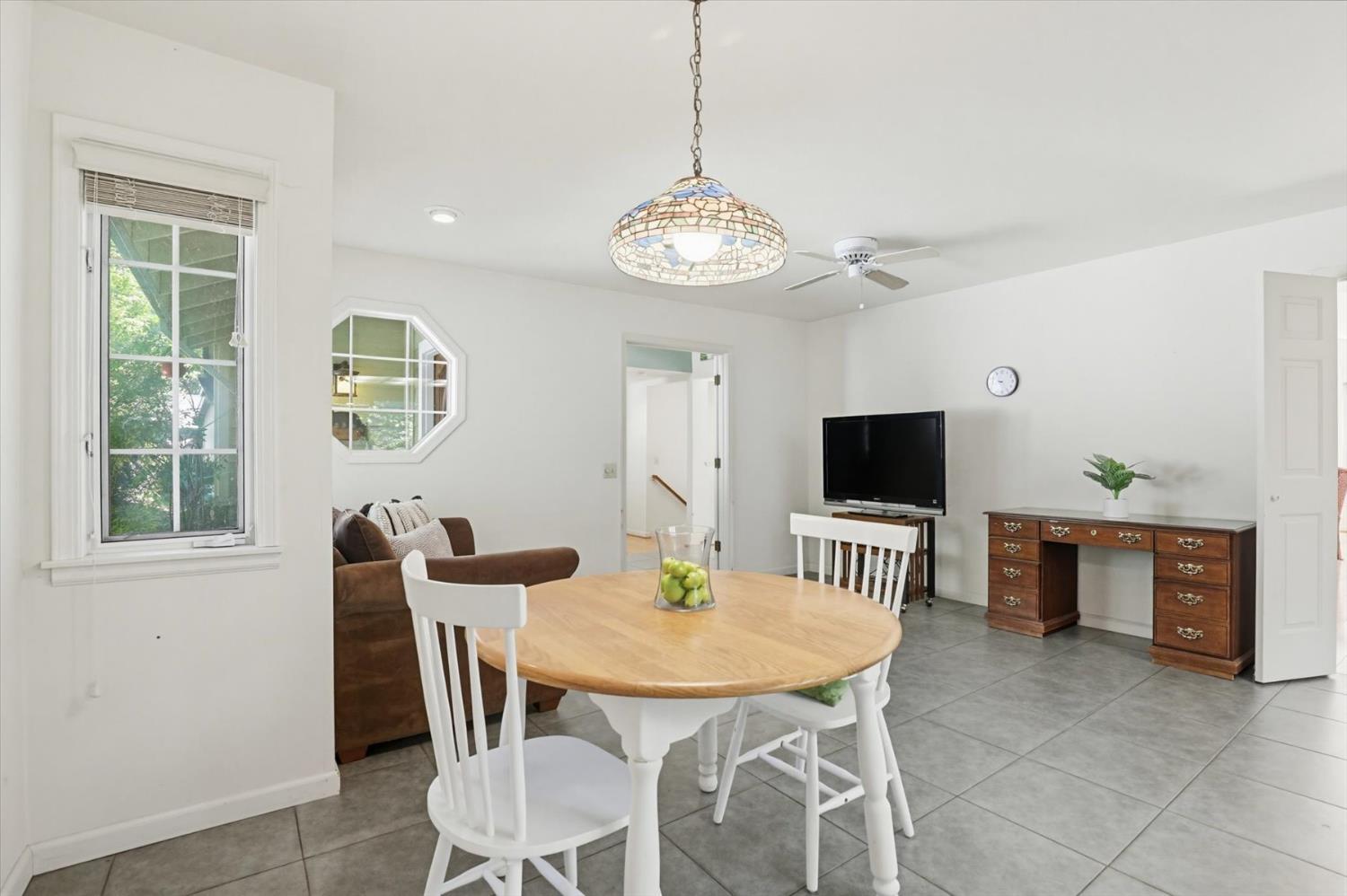 21349 21349 Leslie Drive, Grass Valley, California, 95945, USA, 4 Bedrooms Bedrooms, ,3 BathroomsBathrooms,Residential,For Sale,21349 Leslie Drive,226046586