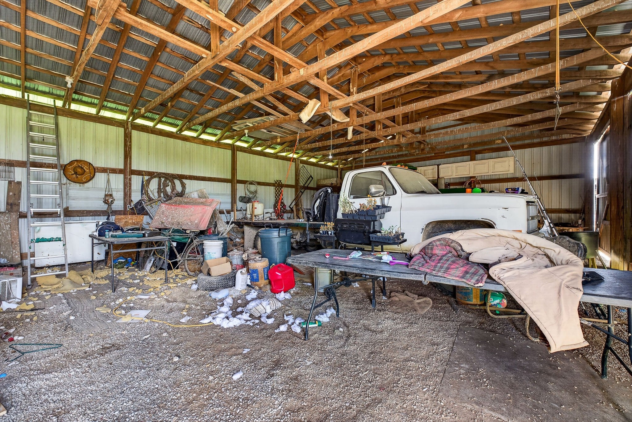 Opportunity, acreage, and potential all come together on this 41.16-ac – image 33