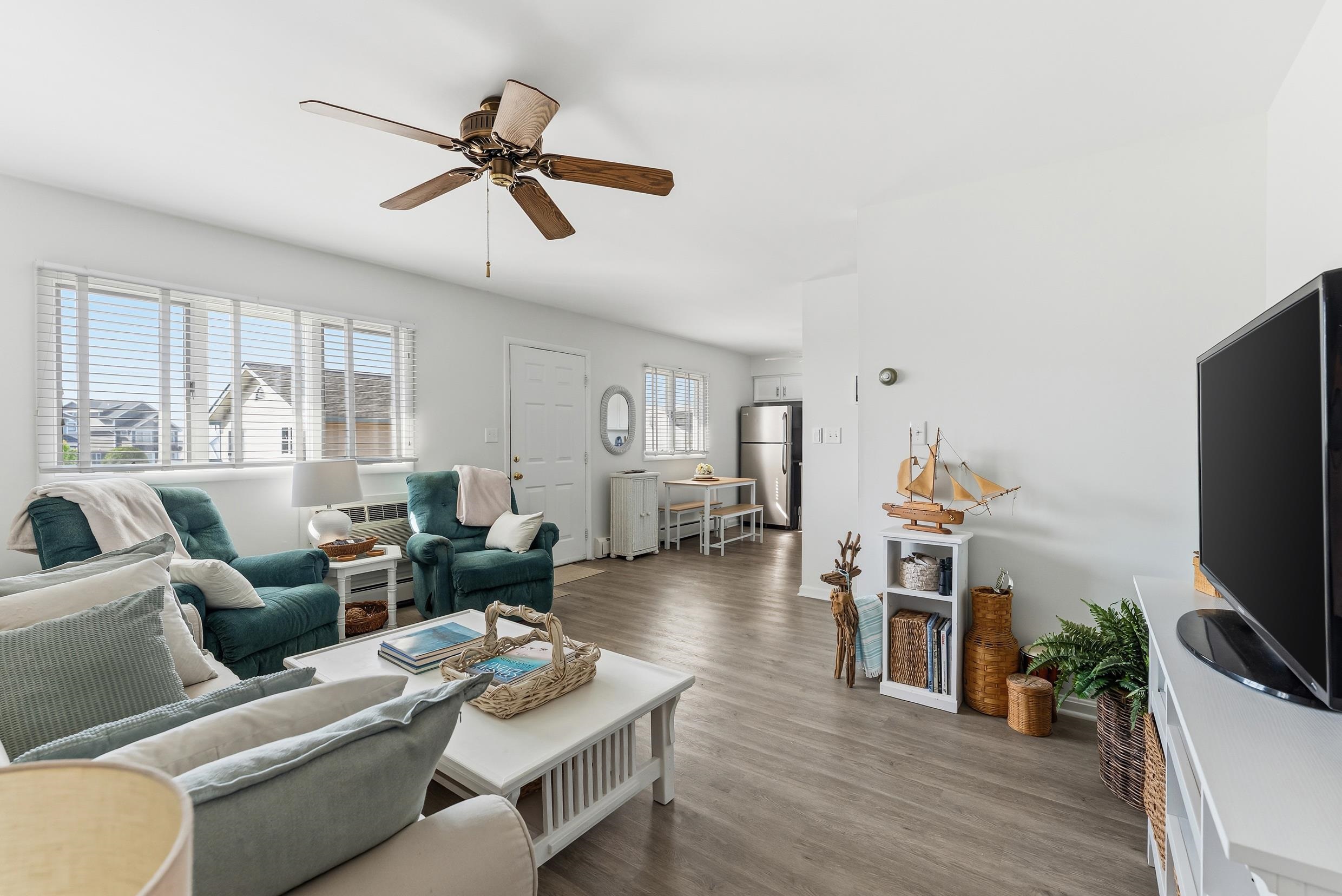 102 102 E Primrose Road, Unit G (aka #7), Wildwood Crest, New Jersey, 08260, USA, 2 Bedrooms Bedrooms, ,1 BathroomBathrooms,Residential,For Sale,102 E Primrose Road , Unit G (aka #7),ee4995d1-0c08-4252-b85b-001949