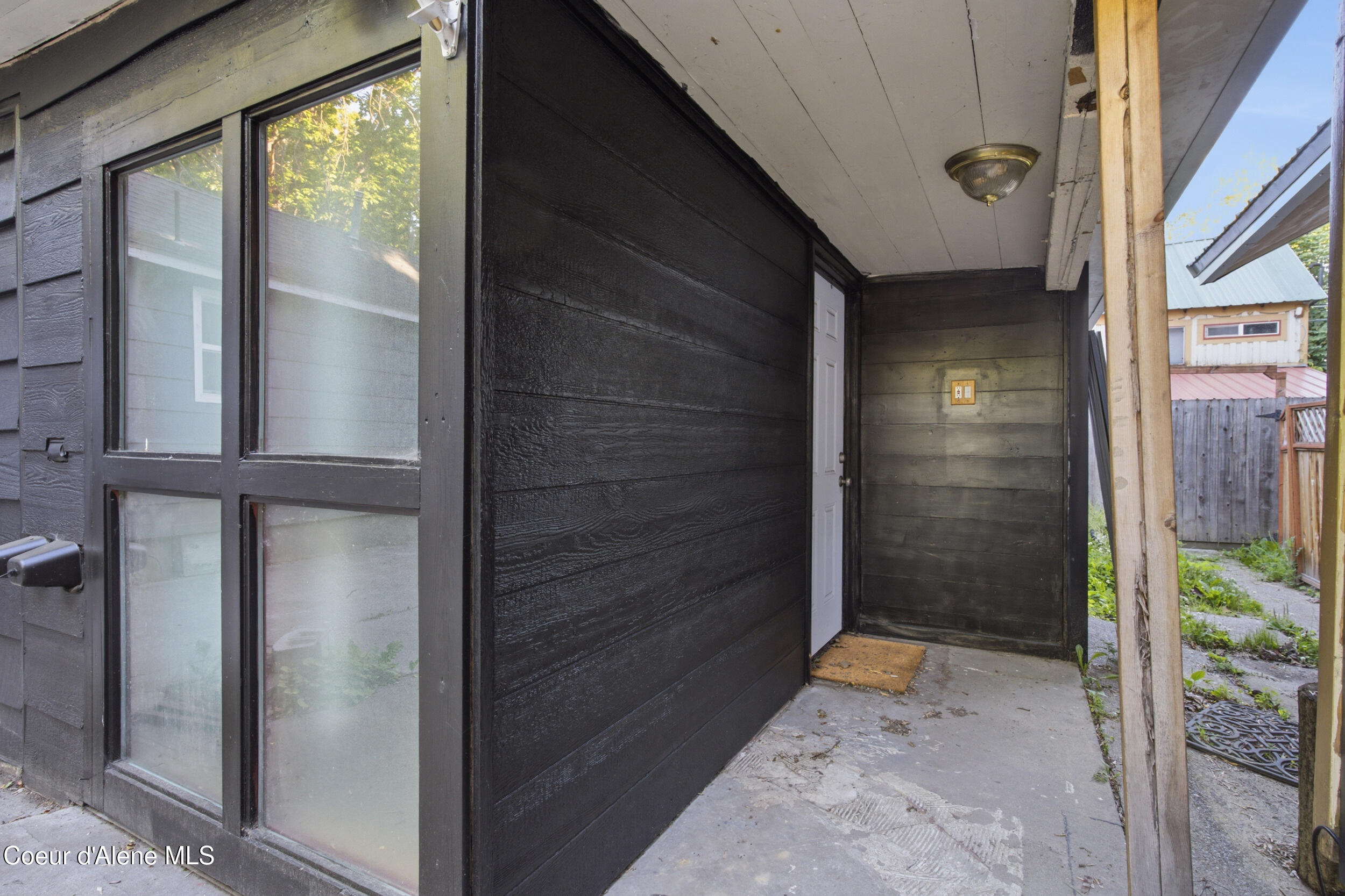 417 417 N Pine St, Sandpoint, Idaho, 83864, USA, ,Residential,For Sale,417 N Pine St,26-1642