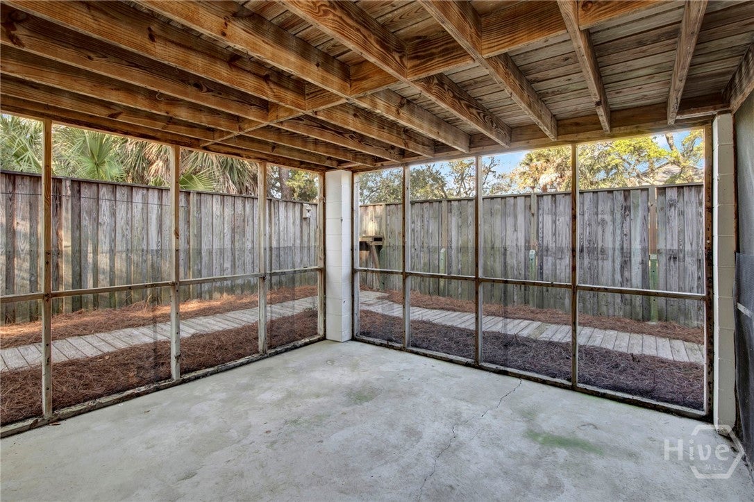 Located in the heart of Tybee Island, 407 7th Street offers the perfec – image 74