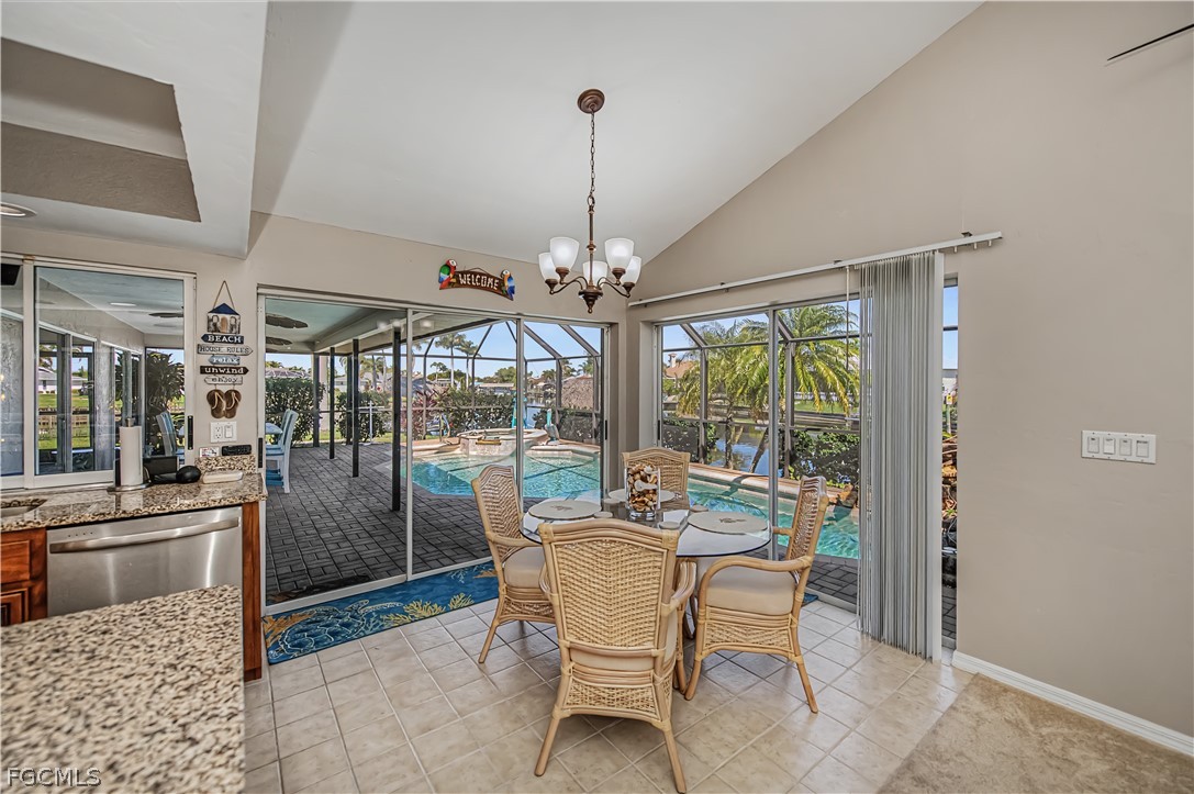 If youre looking for the perfect blend of luxury and Florida lifestyle – image 22