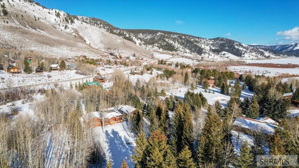 3883/3872 Lake Shore Drive, ISLAND PARK, Idaho, 83429, USA, 3 Bedrooms Bedrooms, ,3 BathroomsBathrooms,Residential,For Sale,3883/3872 Lake Shore Drive,2184558