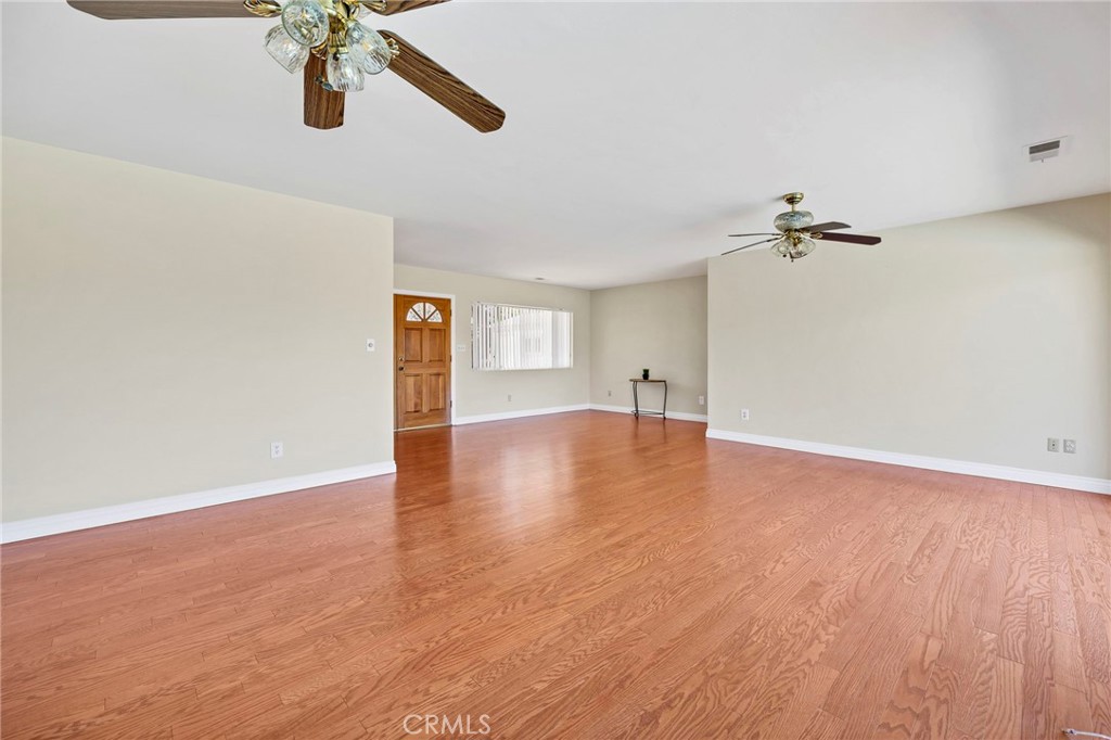 READY FOR A POOL HOME WITH STUNNING VIEWS?! Welcome to 26320 Rim Road, – image 8