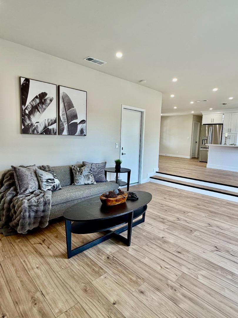 7579 7579 Burnham Way, Dublin, California, 94568, USA, 3 Bedrooms Bedrooms, ,2 BathroomsBathrooms,Residential,For Sale,7579 Burnham Way,47d0f610-0e9e-4e22-a365-a2afe5
