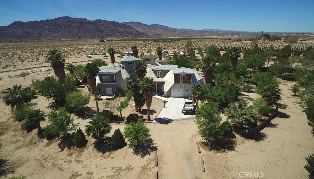 45985 45985 Cottonwood Road, Newberry Springs, California, 92365, USA, 4 Bedrooms Bedrooms, ,6 BathroomsBathrooms,Residential,For Sale,45985 Cottonwood Road,HD25258107