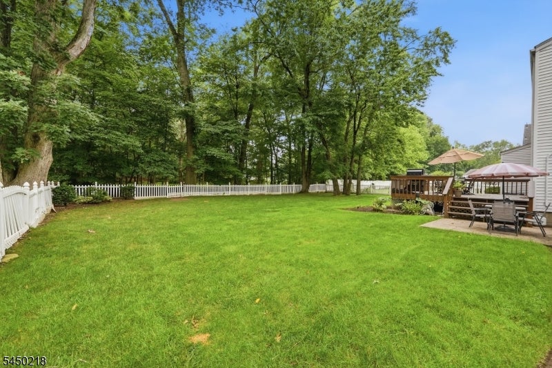 18 18 Druid Hill Dr, Parsippany-Troy Hills Twp., New Jersey, 07054, USA, 4 Bedrooms Bedrooms, ,3 BathroomsBathrooms,Residential,For Sale,18 Druid Hill Dr,4043957