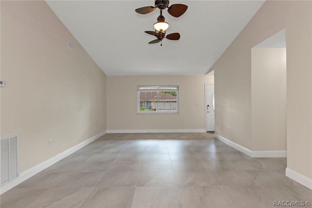 1400 1400 SE 5th Avenue, Crystal River, Florida, 34429, USA, 3 Bedrooms Bedrooms, ,2 BathroomsBathrooms,Residential,For Sale,1400 SE 5th Avenue,852812