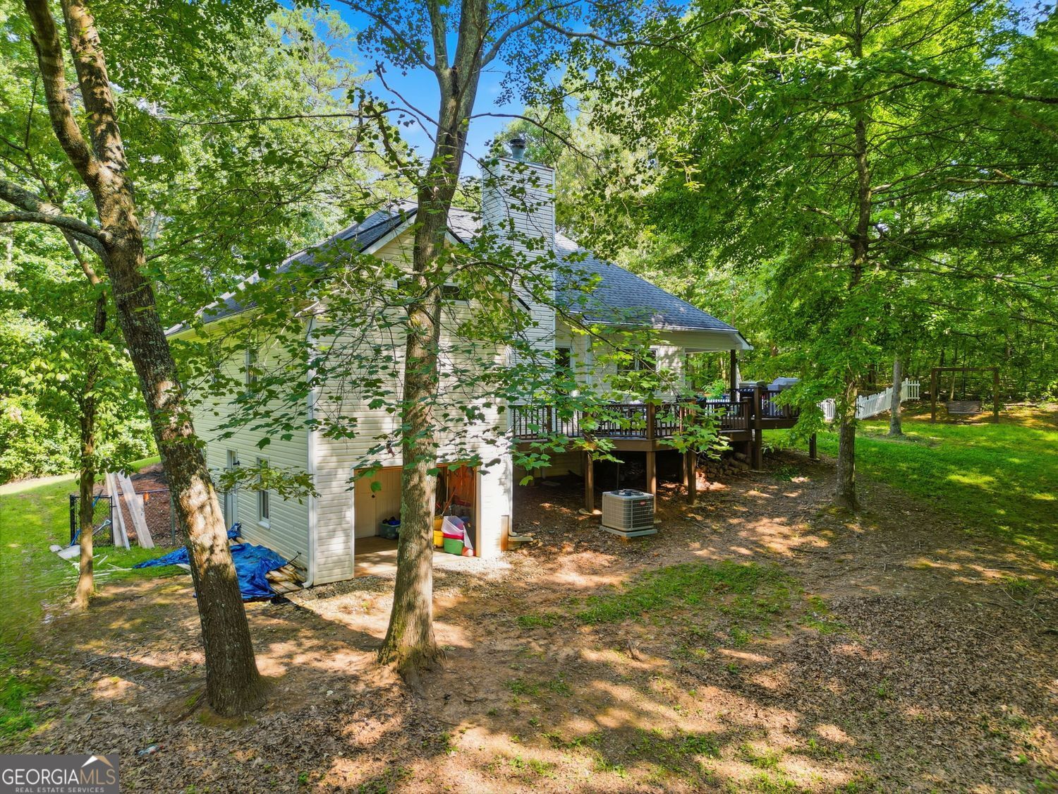 Peaceful Country Living with Modern Convenience on 2.28 Private Acres! – image 45