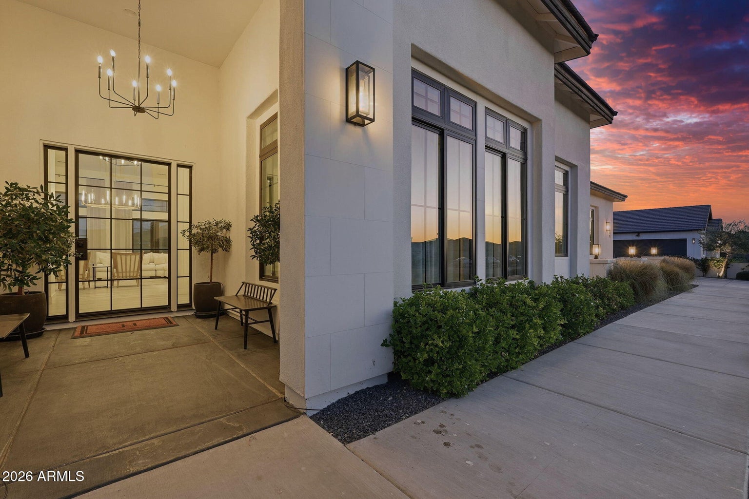 Tucked inside a gated neighborhood of Encanto Real on the edge of Quee – image 49