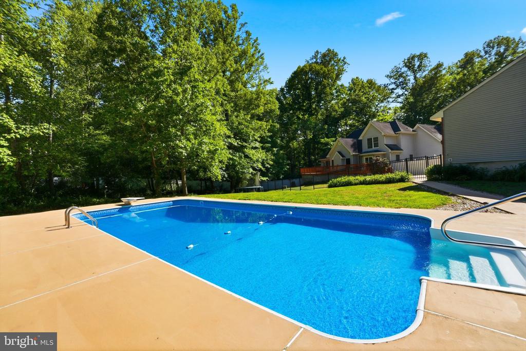 4145 4145 Running Quail Trail, Amissville, Virginia, 20106, USA, 3 Bedrooms Bedrooms, ,4 BathroomsBathrooms,Residential,For Sale,4145 Running Quail Trail,a0101371-3b9d-4316-80f8-affb95