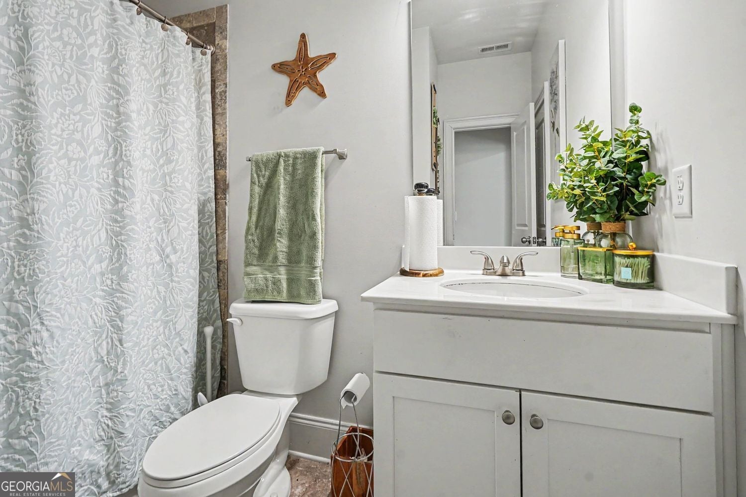 What more can you ask for in a home? VA Assumable 3.125% rate. 4-Sided – image 19