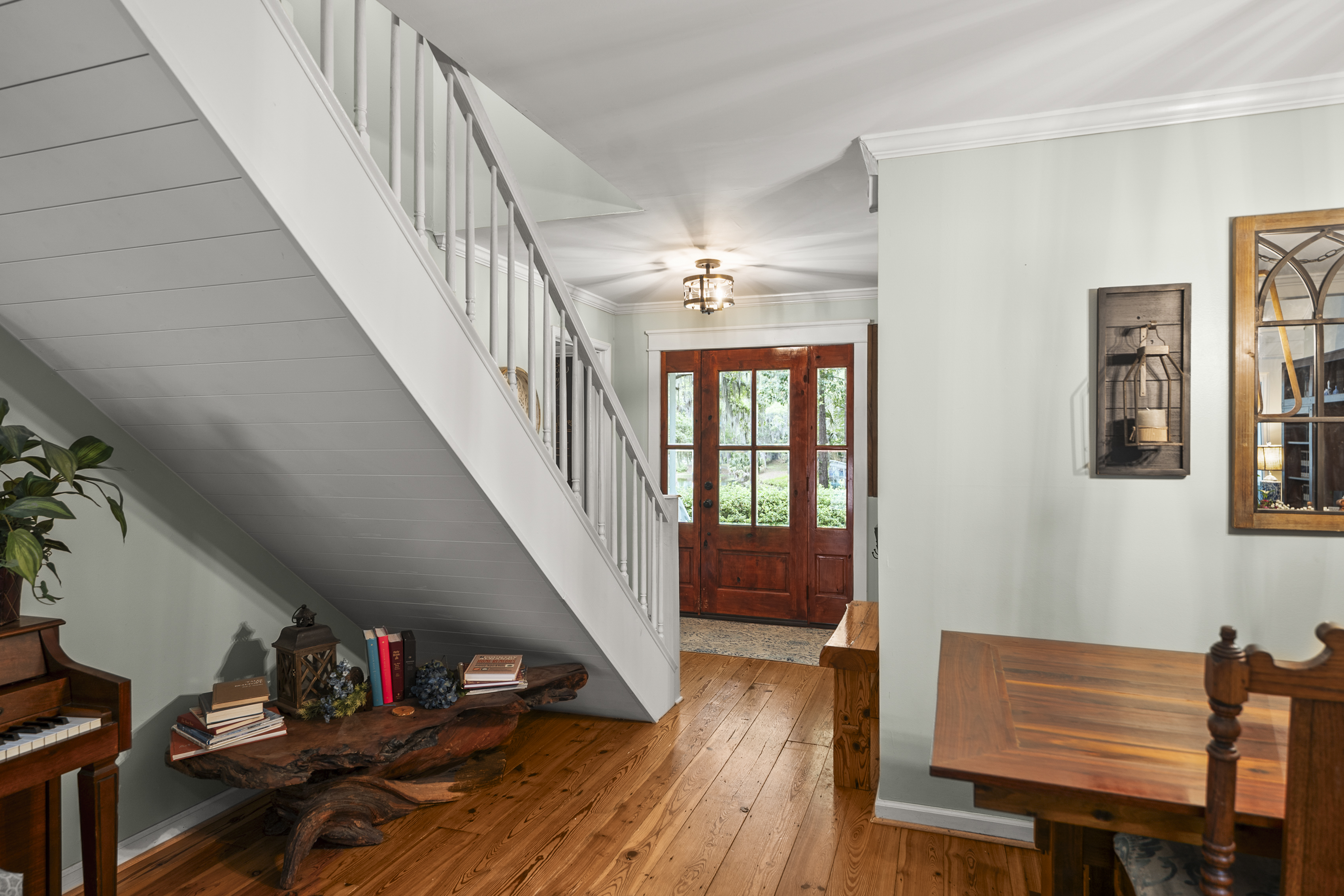 One of a kind, Lowcountry Living! This beautiful house sitting amongst – image 6