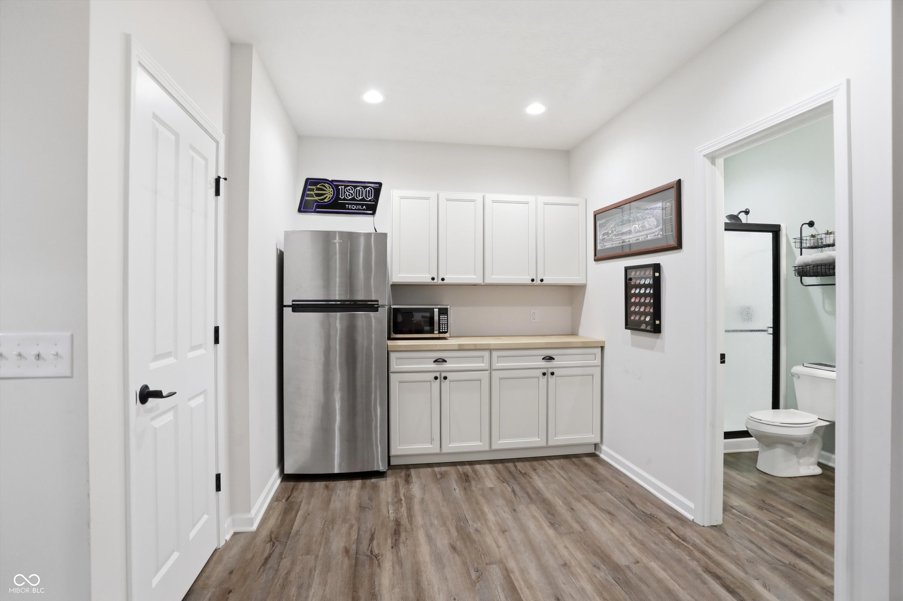 1720 1720 Harris Hawk Court, Brownsburg, Indiana, 46112, USA, 4 Bedrooms Bedrooms, ,3 BathroomsBathrooms,Residential,For Sale,1720 Harris Hawk Court,22102471