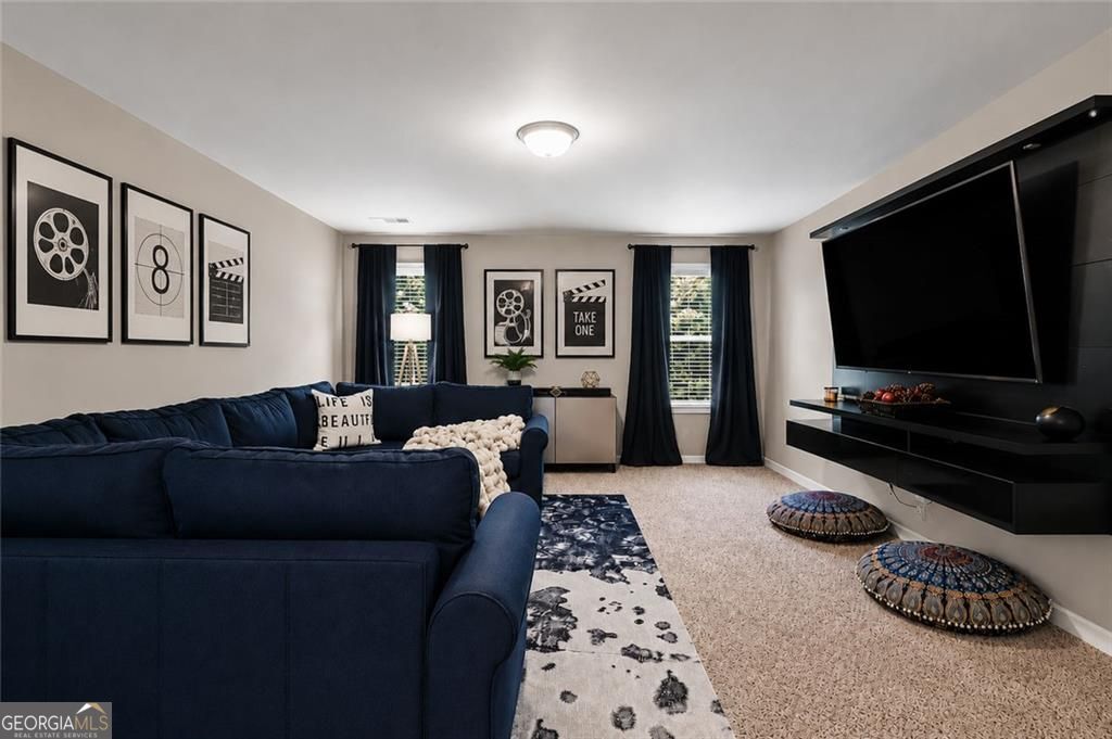Why wait months for new construction when you can move right into a be – image 24
