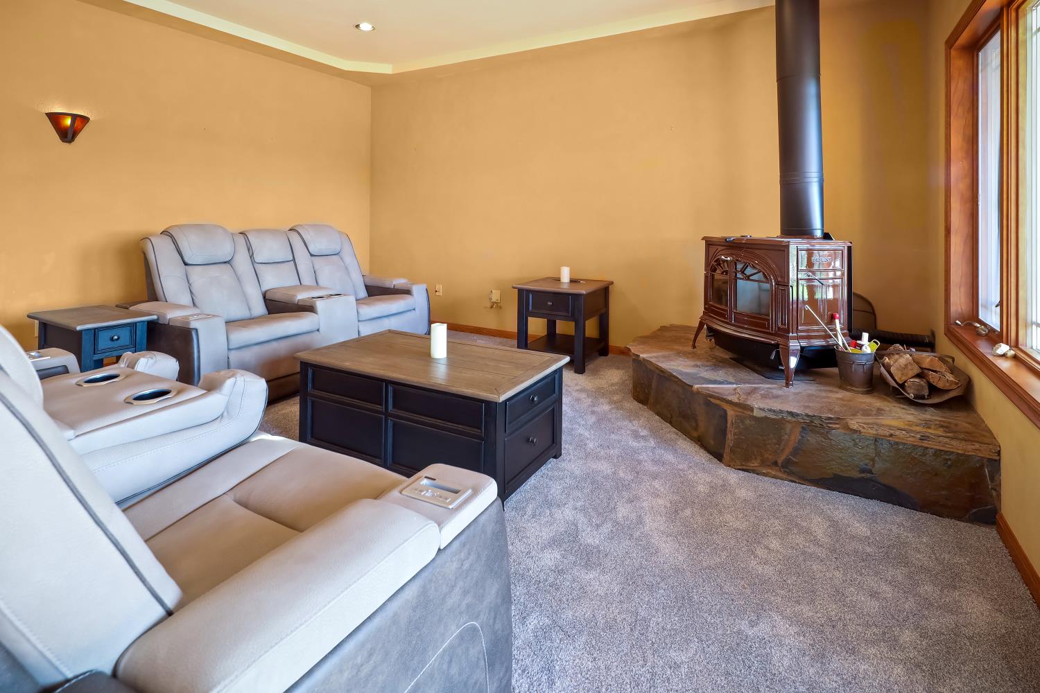 5603 5603 Gold Mountain, Mountain Ranch, California, 95246, USA, 3 Bedrooms Bedrooms, ,2 BathroomsBathrooms,Residential,For Sale,5603 Gold Mountain,226031383
