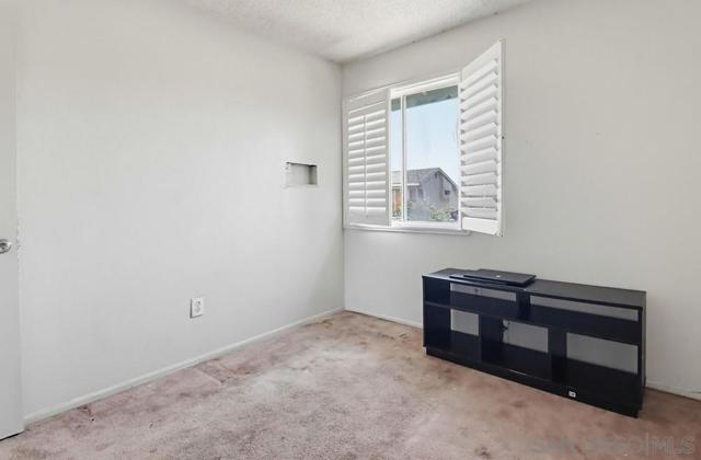 1572 1572 Antoine Dr, San Diego, California, 92139, USA, 4 Bedrooms Bedrooms, ,3 BathroomsBathrooms,Residential,For Sale,1572 Antoine Dr,260015439SD