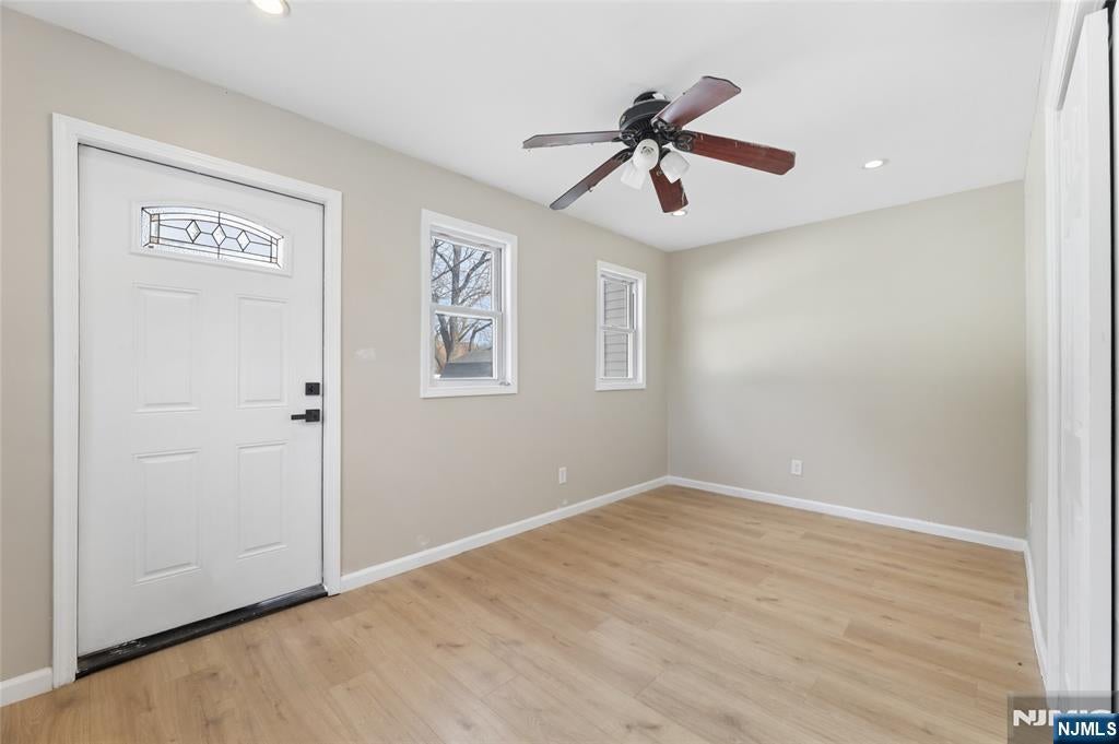 478 478 Riverside Terrace, Rutherford, New Jersey, 07070, USA, 4 Bedrooms Bedrooms, ,2 BathroomsBathrooms,Residential,For Sale,478 Riverside Terrace,70a6501e-e6ff-4e27-9a4a-d2de66