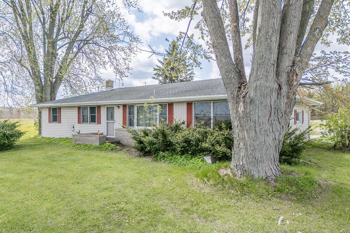N5201 Lower Road, Shiocton, Wisconsin, 54170-9132, USA, 3 Bedrooms Bedrooms, ,2 BathroomsBathrooms,Residential,For Sale,N5201 Lower Road,86ab8ace-a03c-4b7b-9366-5f3e37