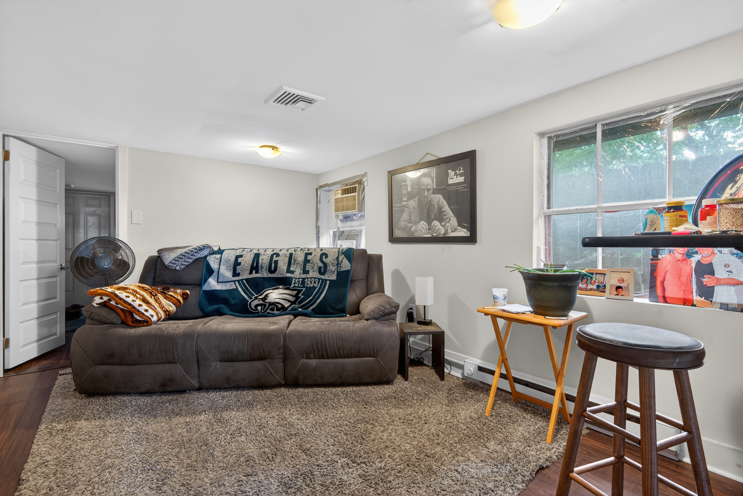 Endless possibilities await at 4023 Minute Drive! This unique and beau – image 27