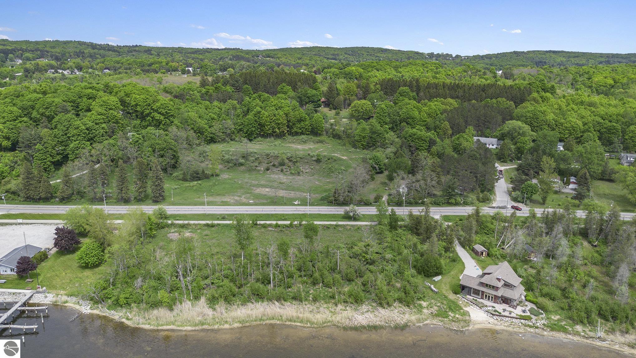 Unit 2A Lake Street, Frankfort, Michigan, 49635, USA, 2 Bedrooms Bedrooms, ,1 BathroomBathrooms,Residential,For Sale,Unit 2A Lake Street,ec51f642-0580-4142-bb53-a42c4d