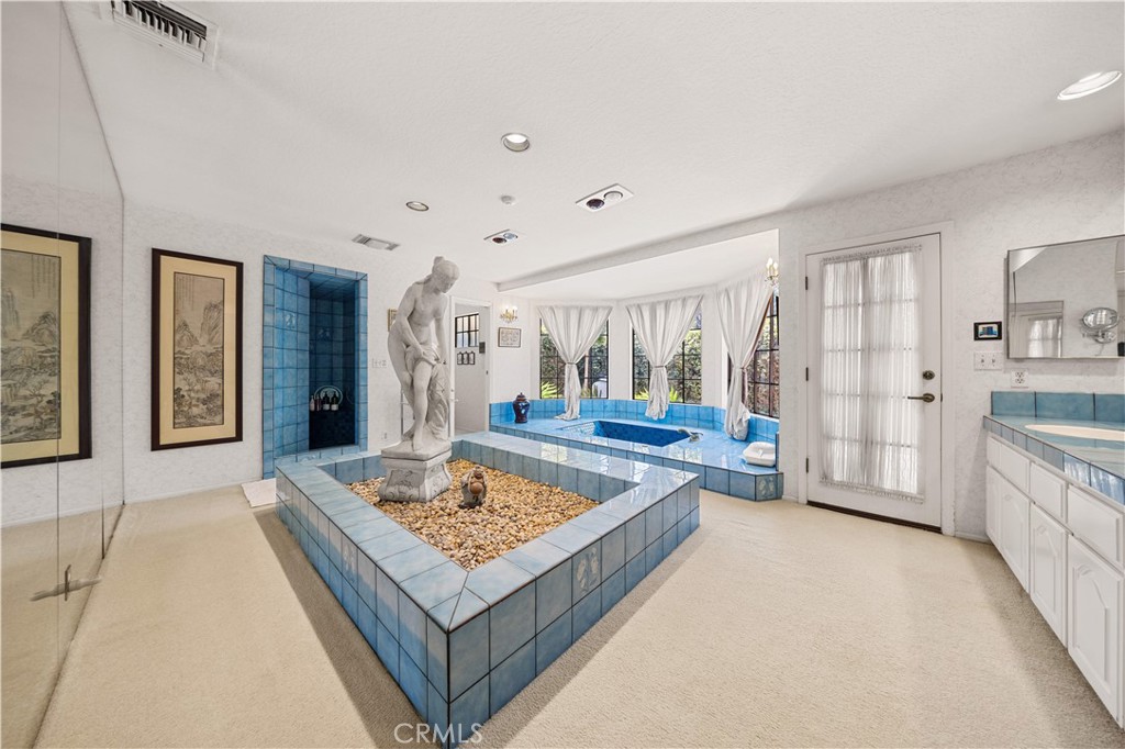 2360 2360 Oakleaf Canyon Road, Walnut, California, 91789, USA, 5 Bedrooms Bedrooms, ,5 BathroomsBathrooms,Residential,For Sale,2360 Oakleaf Canyon Road,CV25117462
