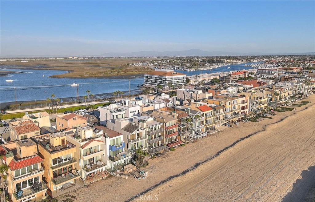 99 99 A Surfside, Surfside, California, 90743, USA, 4 Bedrooms Bedrooms, ,4 BathroomsBathrooms,Residential,For Sale,99 A Surfside,CV26025098