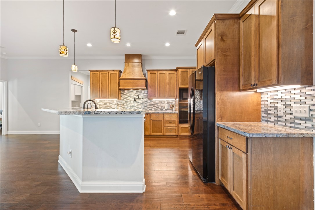 9066 9066 King Oaks Drive, Iola, Texas, 77861, USA, 3 Bedrooms Bedrooms, ,3 BathroomsBathrooms,Residential,For Sale,9066 King Oaks Drive,44059a7a-94ce-471a-a6a2-426d20