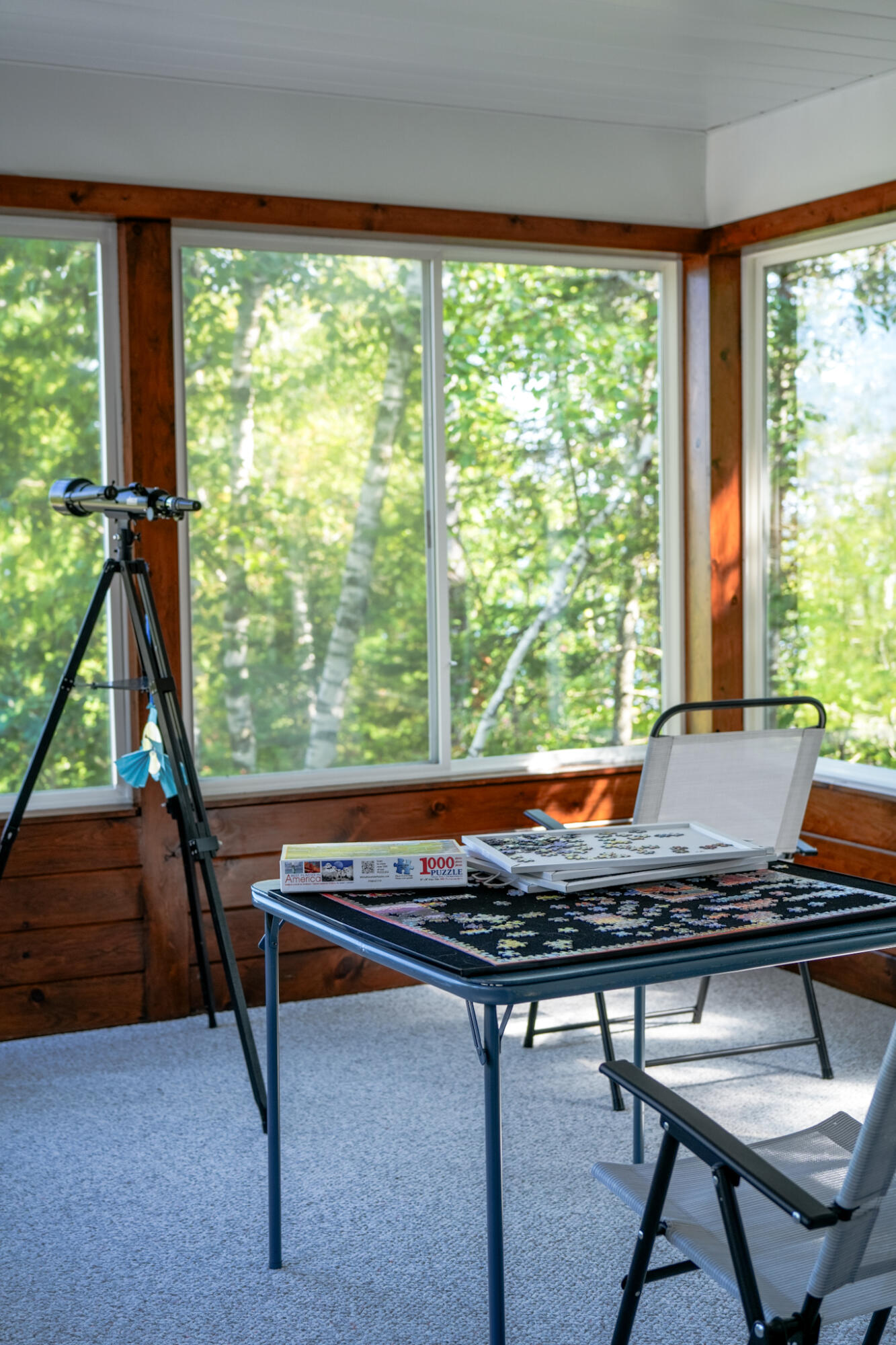 This one-owner ranch home on Lake Huron offers a perfect blend of comf – image 12
