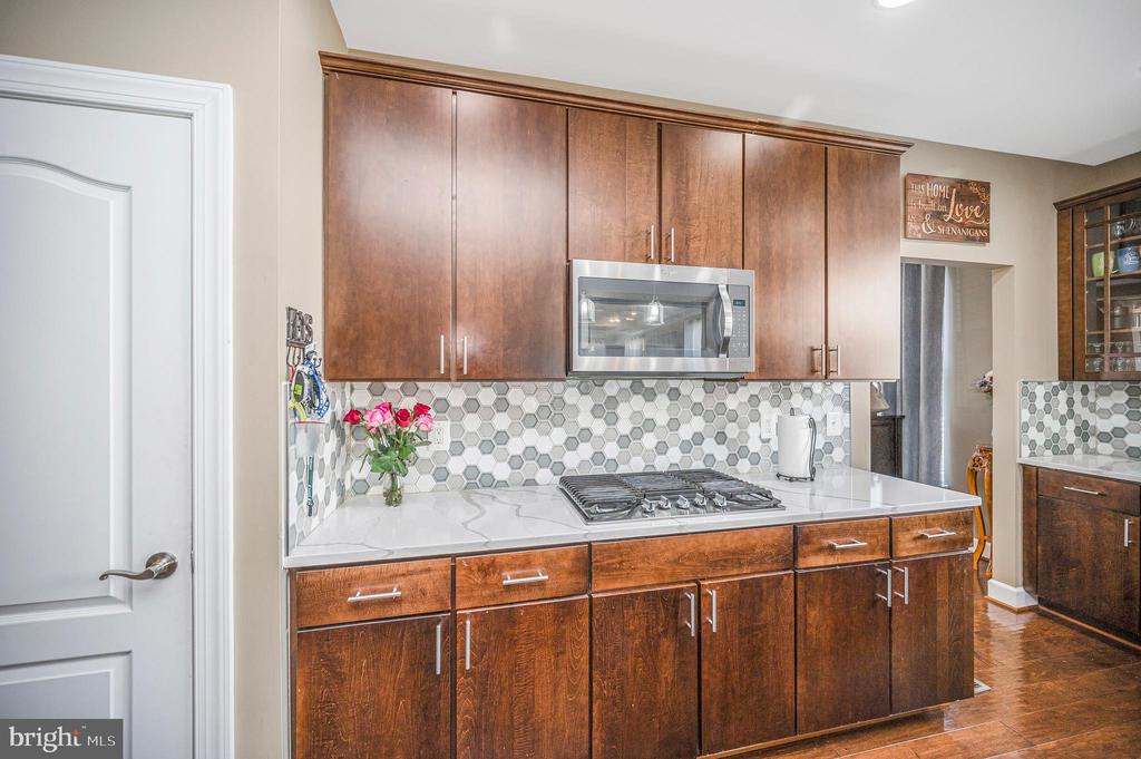 9 9 Sutter Drive, Fredericksburg, Virginia, 22405, USA, 5 Bedrooms Bedrooms, ,5 BathroomsBathrooms,Residential,For Sale,9 Sutter Drive,6112093a-7c20-4b1f-b5cb-6f9b80
