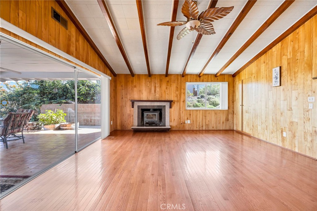 READY FOR A POOL HOME WITH STUNNING VIEWS?! Welcome to 26320 Rim Road, – image 25