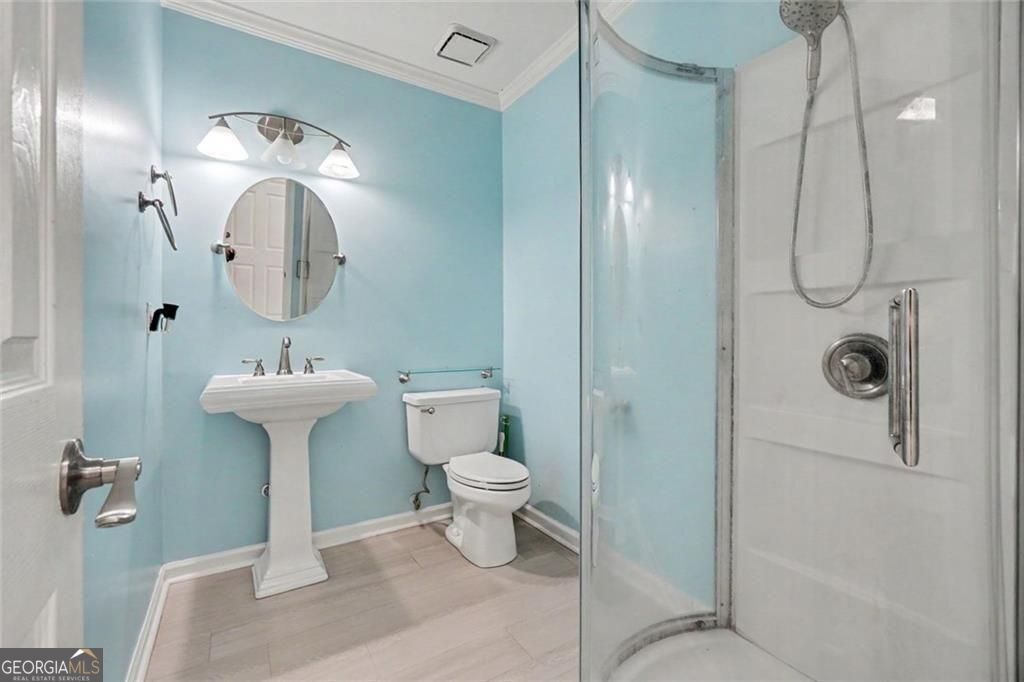 489 Broadstone Way in Brookstone III offers 7 bedrooms and 5 baths, in – image 15