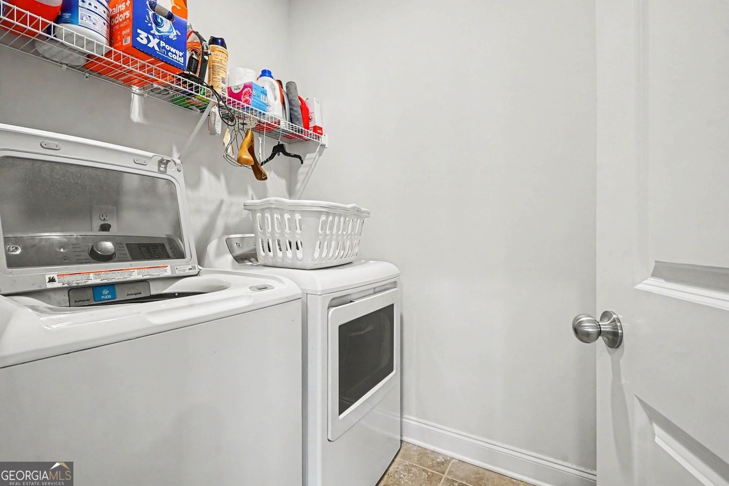 What more can you ask for in a home? VA Assumable 3.125% rate. 4-Sided – image 25