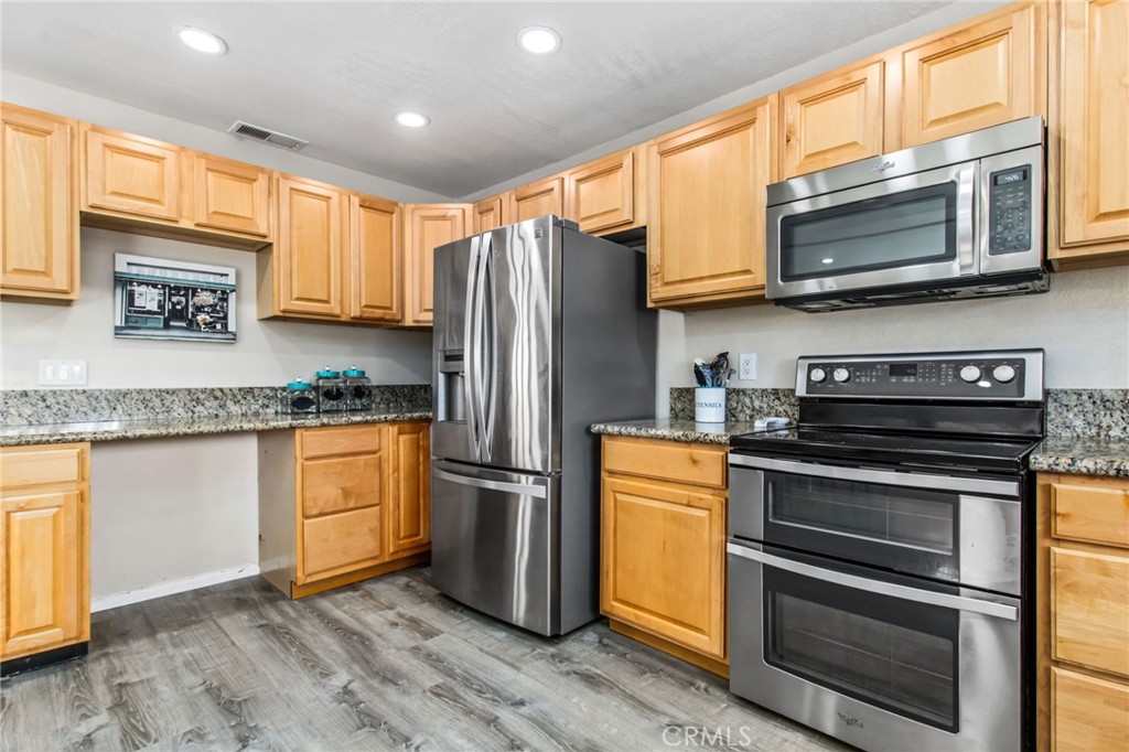 30265 30265 Buck Tail Drive, Canyon Lake, California, 92587, USA, 3 Bedrooms Bedrooms, ,2 BathroomsBathrooms,Residential,For Sale,30265 Buck Tail Drive,SW26094456
